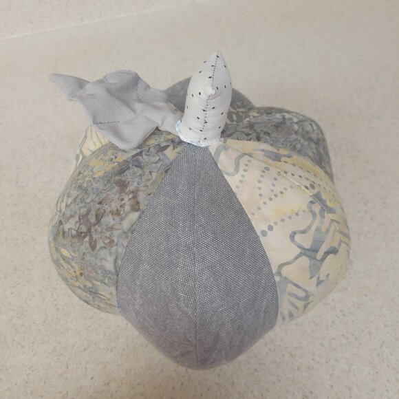 Pumpkin - Picture 1 of 4
